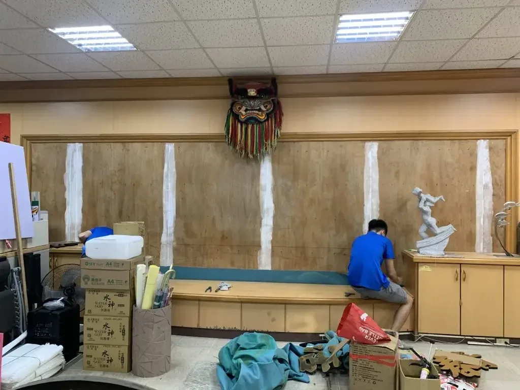 辦公室牆面貼圖與形象牆，牆面貼圖、辦公室貼圖、形象牆，都市彩繪案例